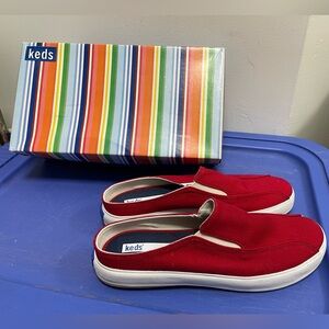 REDUCED PRICE!! Keds Women's Red Slip-On Canvas Loafers